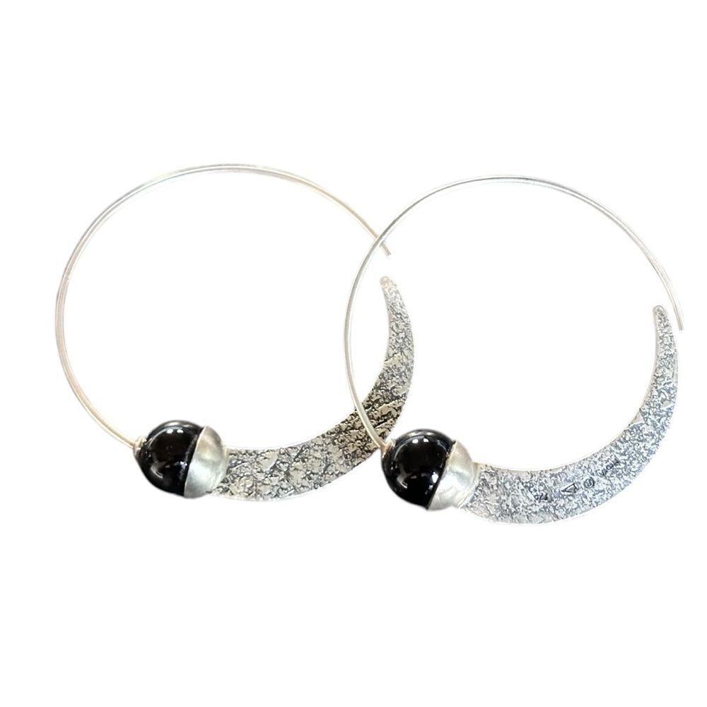 Silpada Silver Textured Crescent Hoop Earrings with Black Bead - Picture 2 of 6